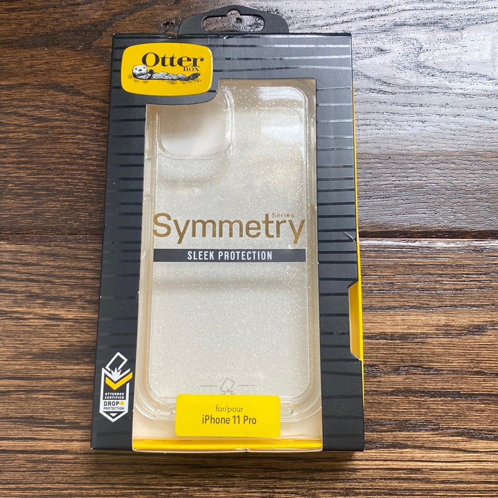 NEW OtterBox Glittery iPhone 11 Pro Case